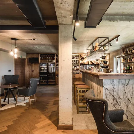 Arietes Marmont Tiny Aparthotel Štrbské Pleso