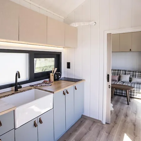 Arietes Marmont Tiny